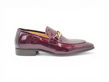 Carrucci Shoes Beveled Squared Toe Patent Leather Loafer in Burgundy