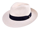 Praga in Natural Panama in Natural Panama Panama Grade 3
