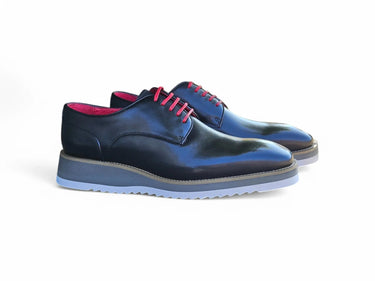 Carrucci Shoes Burnished Leather Derby Dress Shoe in Black