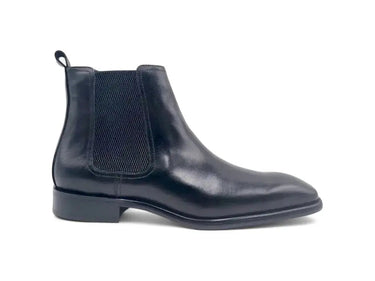 Calfskin Leather Chelsea Boot in Black