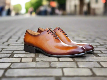 Carrucci Shoes Calfskin Whole Cut Oxford Dress Shoe