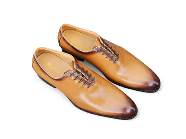 Carrucci Shoes Calfskin Whole Cut Oxford Dress Shoe