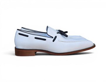 Carrucci Savoy Tassel Loafer — view 8