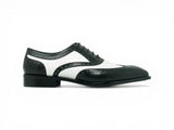 Carrucci Shoes Contrast Two Tone Wingtip Oxford in Black White