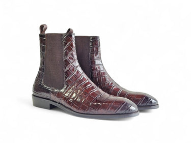 Crocodile Embossed Chelsea Boot in Chestnut
