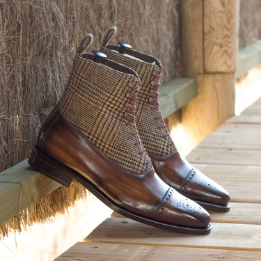 DapperFam Vittorio in Tweed / Brown Men's Sartorial & Hand-Painted Patina Balmoral Boot