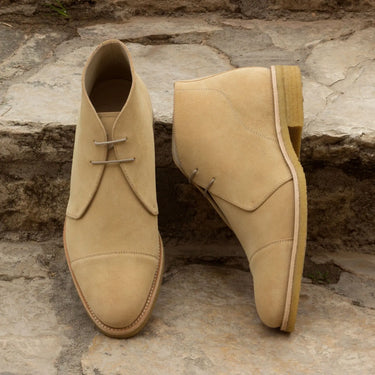DapperFam Vivace in Sand Men's Lux Suede Chukka