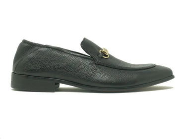 Carrucci Shoes KS525-305 Soft Leather Buckle Loafer in Black