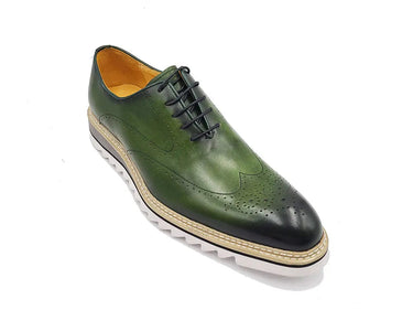 Carrucci Patina Wing-tip Oxford Medallion Shoe