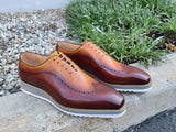 Carrucci Shoes Two Tone Oxford Lightweight Dress Shoe
