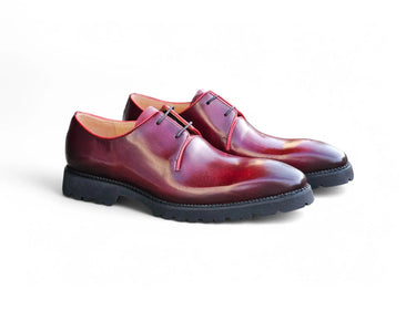 Carrucci Shoes Whole Cut Derby Lug Sole Dress Shoe in Burgundy