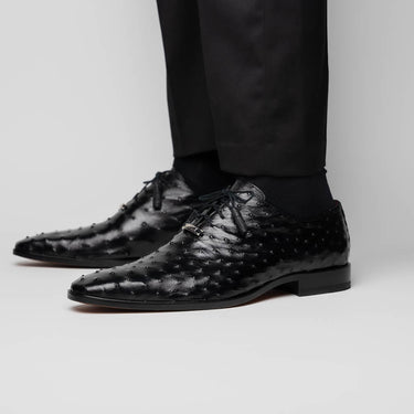 Criss In Black