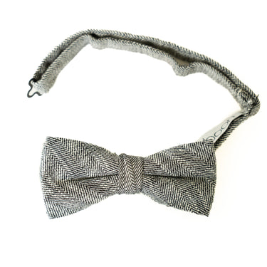 Ebony Tweed Men's Pre-tied Bow Tie
