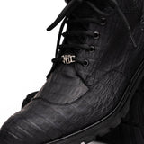 Leoni In Black
