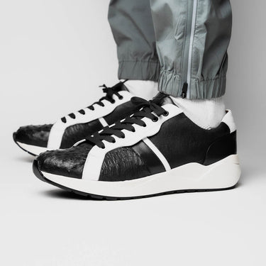 Lyon In Black / White