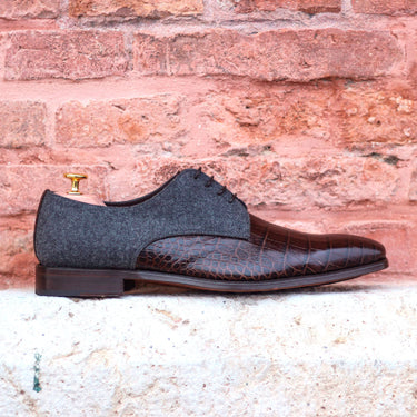 DapperFam Vero in Dark Brown / Dark Grey Men's Italian Croco Embossed Leather & Flannel Derby in Dark Brown / Dark Grey