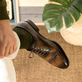 DapperFam Rafael in Tobacco Men's Hand-Painted Patina Oxford