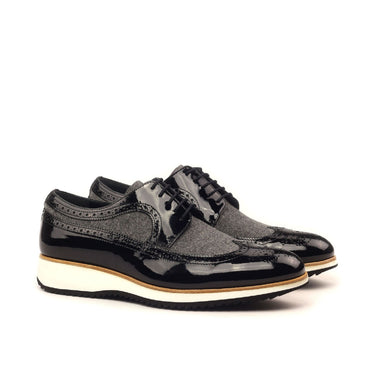 DapperFam Zephyr in Black / Light Grey Men's Flannel & Italian Patent Leather Longwing Blucher in Black / Light Grey
