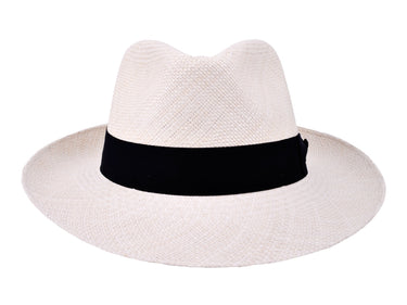 Praga in Natural Panama