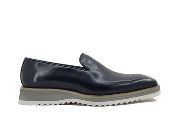 Carrucci Shoes Burnished Wholecut Loafer