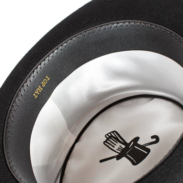 Capas Top in Black Wool Hat