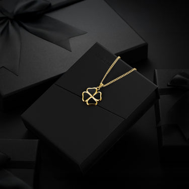 Clover Pendant - 14K Gold Onyx — view 8