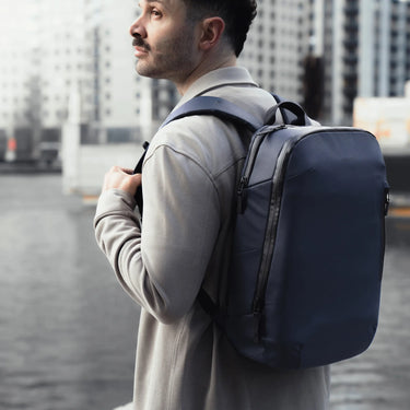 The Commuter - Midnight Blue