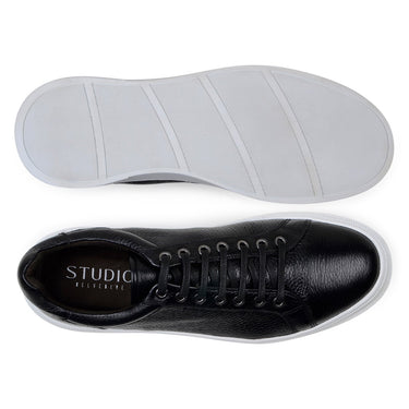 Belvedere Matteo in Black Pebbled Leather Low-Top Sneaker