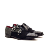 Black / Nailhead