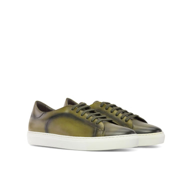 DapperFam Rivale in Olive Men's Italian Leather Trainer in Olive #color_ Olive