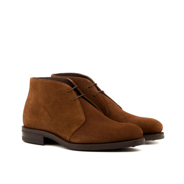 DapperFam Vivace in Med Brown Men's Lux Suede Chukka in Med Brown
