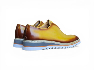 Carrucci Shoes Laceless Loafer Contrast Sole