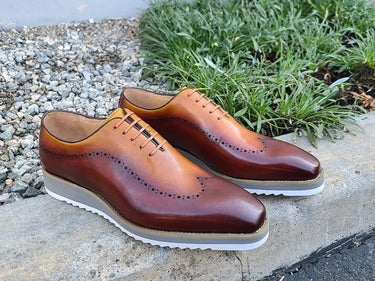 Carrucci Shoes Two Tone Oxford Lightweight Dress Shoe