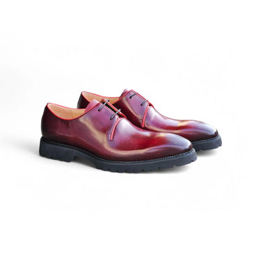 Carrucci Shoes Whole Cut Derby Lug Sole Dress Shoe in Burgundy