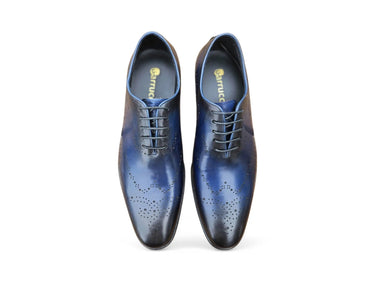 Carrucci Shoes Whole Cut Oxford Medallion Dress Shoe