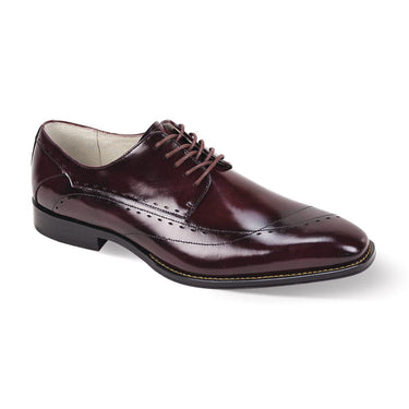 Triston in Burgundy