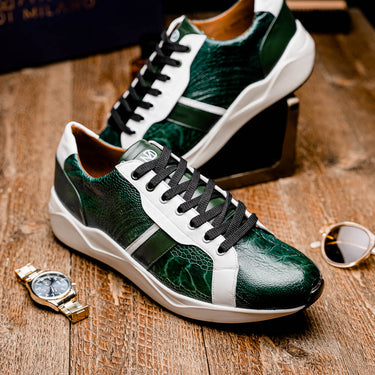 Lyon In Green / White