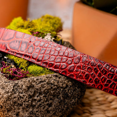 Emilio In Antique Red