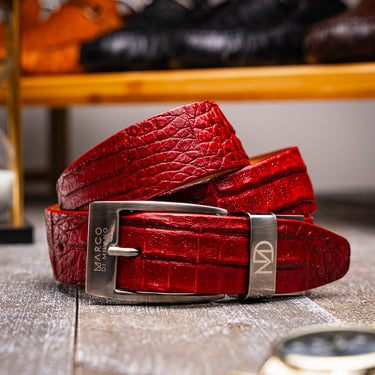 Riccardo In Red