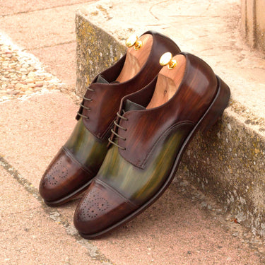 DapperFam Vero in Brown / Khaki Men's Hand-Painted Patina Derby in #color_