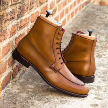 DapperFam Ryker in Cognac / Dark Brown Men's Italian Leather Moc Boot in #color_