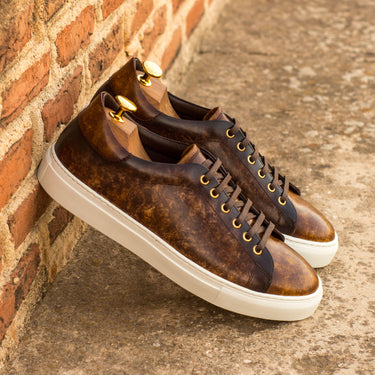 DapperFam Rivale in Brown Men's Hand-Painted Italian Leather Trainer