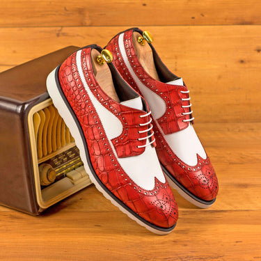 DapperFam Zephyr in White / Red / Black Men's Italian Croco Embossed Leather Longwing Blucher in #color_
