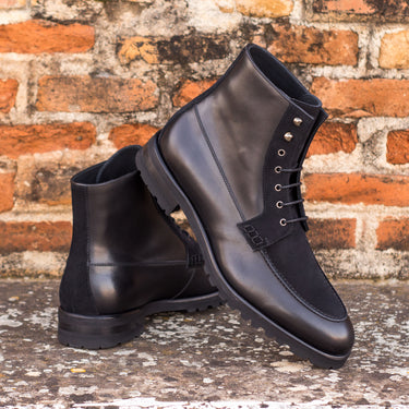 DapperFam Ryker in Black Men's Italian Leather & Lux Suede Moc Boot in #color_
