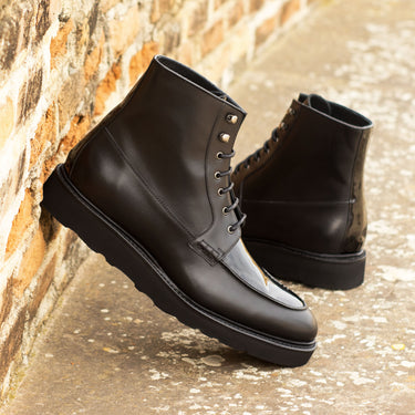 DapperFam Ryker in Black Men's Italian Leather & Italian Patent Leather Moc Boot in #color_