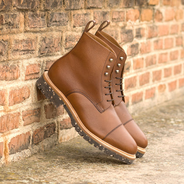 DapperFam Garrison in Med Brown Men's Italian Full Grain Leather Jumper Boot in #color_