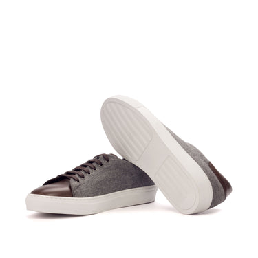 DapperFam Rivale in Light Grey Men's Flannel Trainer